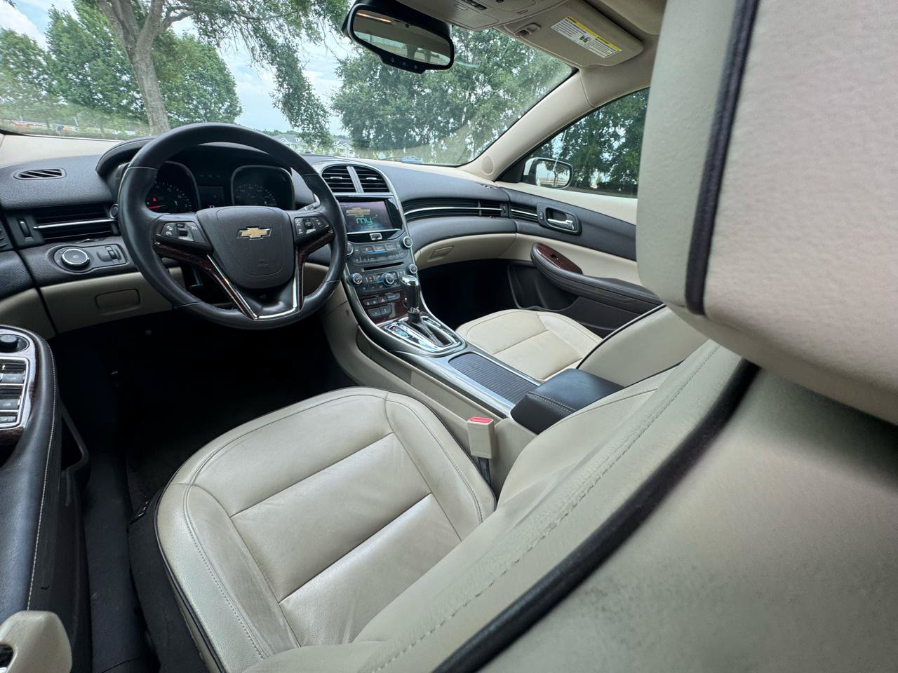 Used 2013 Chevrolet Malibu LTZ FWD image 22
