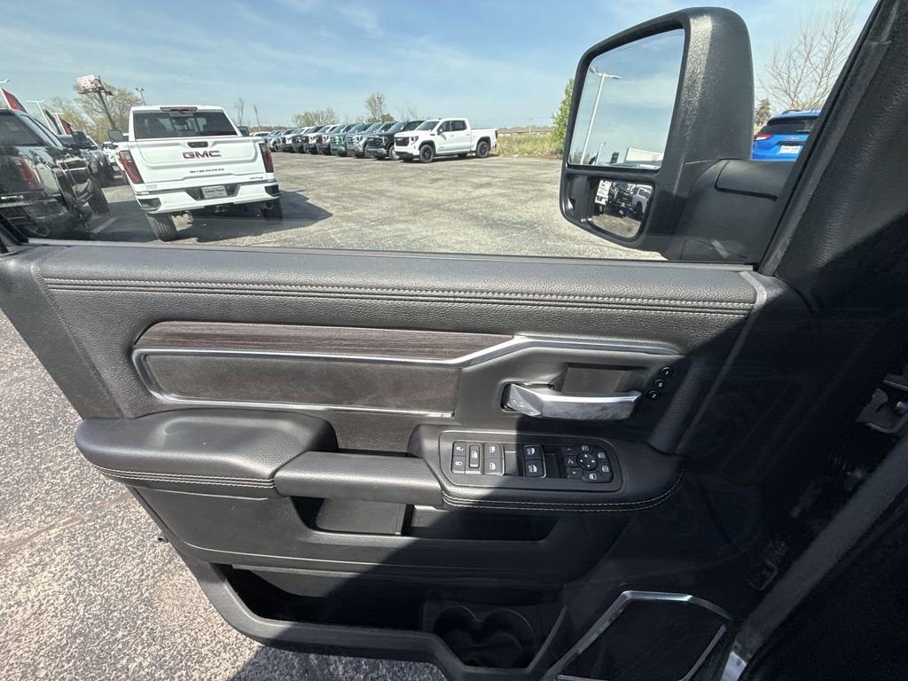 Used 2025 RAM 3500 Laramie w/ Night Edition image 29