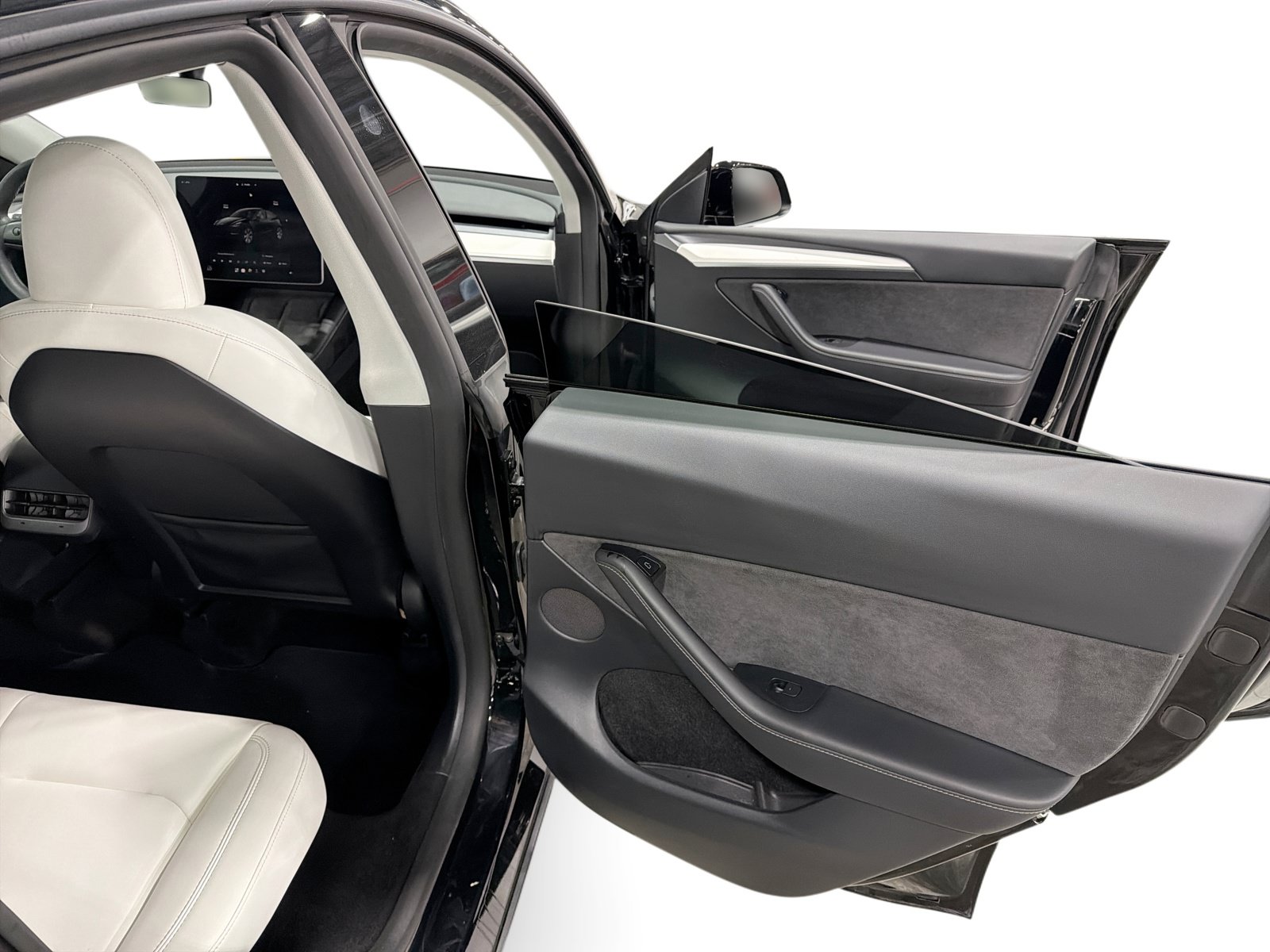 Certified 2023 Tesla Model Y Long Range AWD/4WD image 12