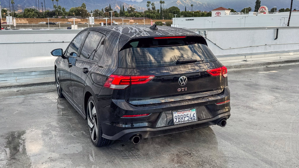 Used 2022 Volkswagen GTI S FWD image 7