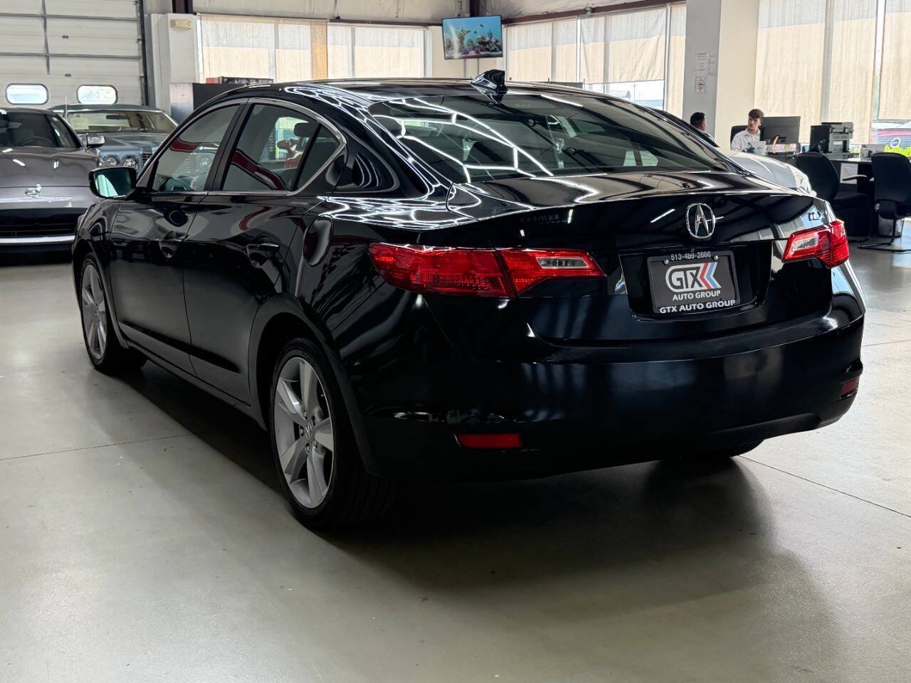 Used 2014 Acura ILX FWD image 4