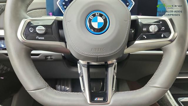 Used 2023 BMW i7 xDrive60 AWD/4WD image 38