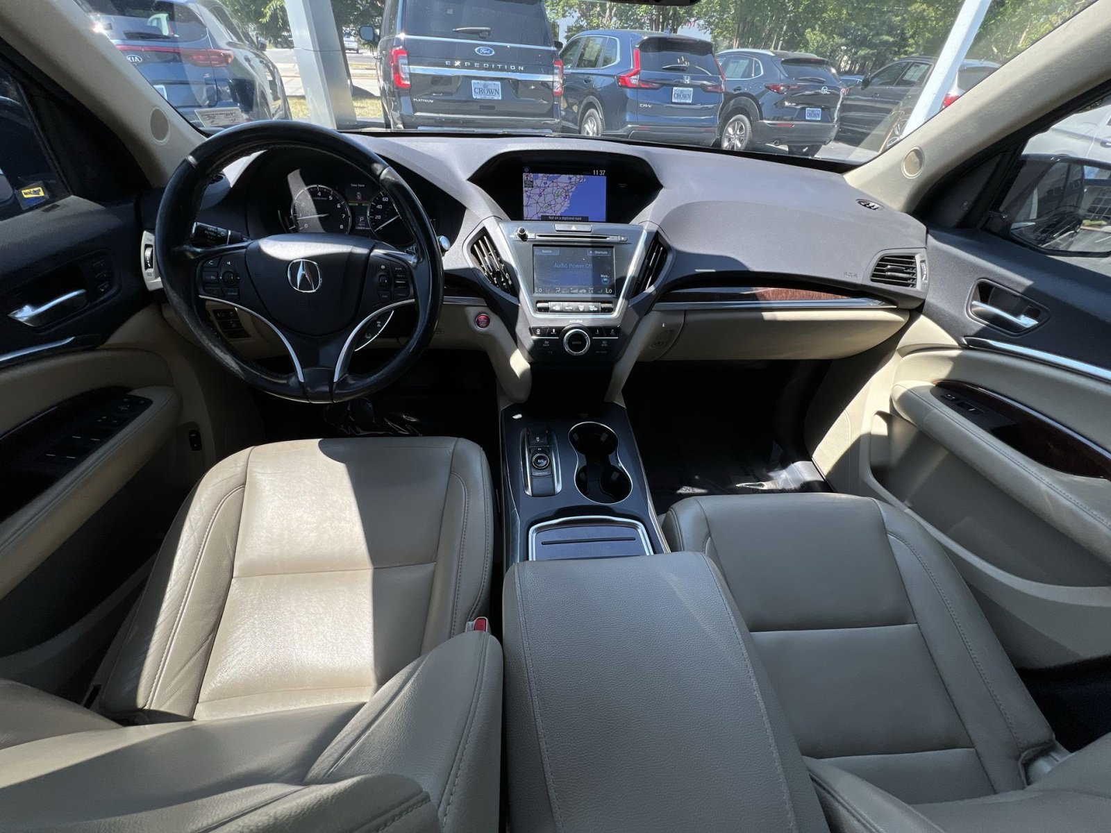 Used 2017 Acura MDX SH-AWD w/ Technology Package image 2