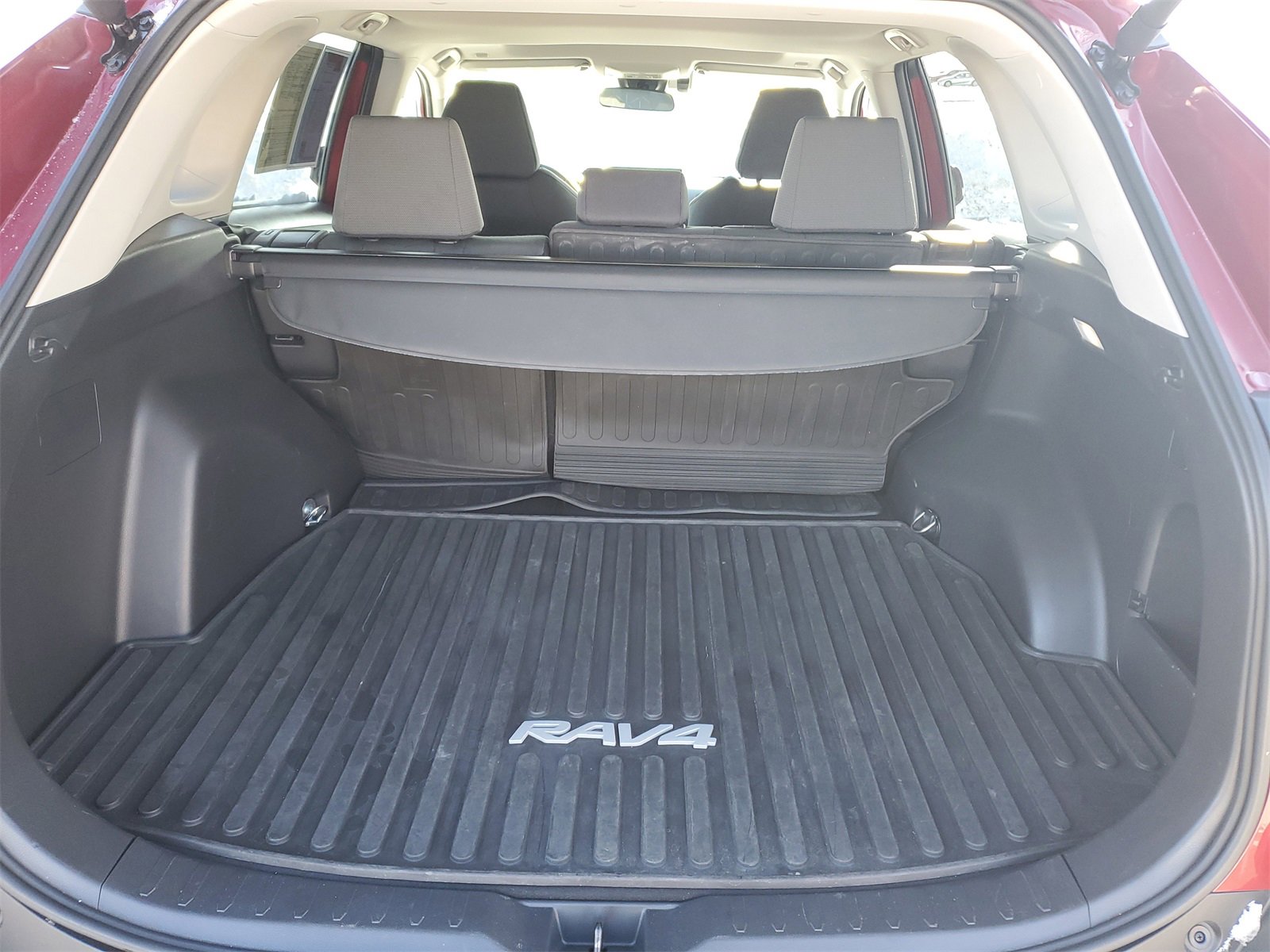 Certified 2024 Toyota RAV4 XLE image 9