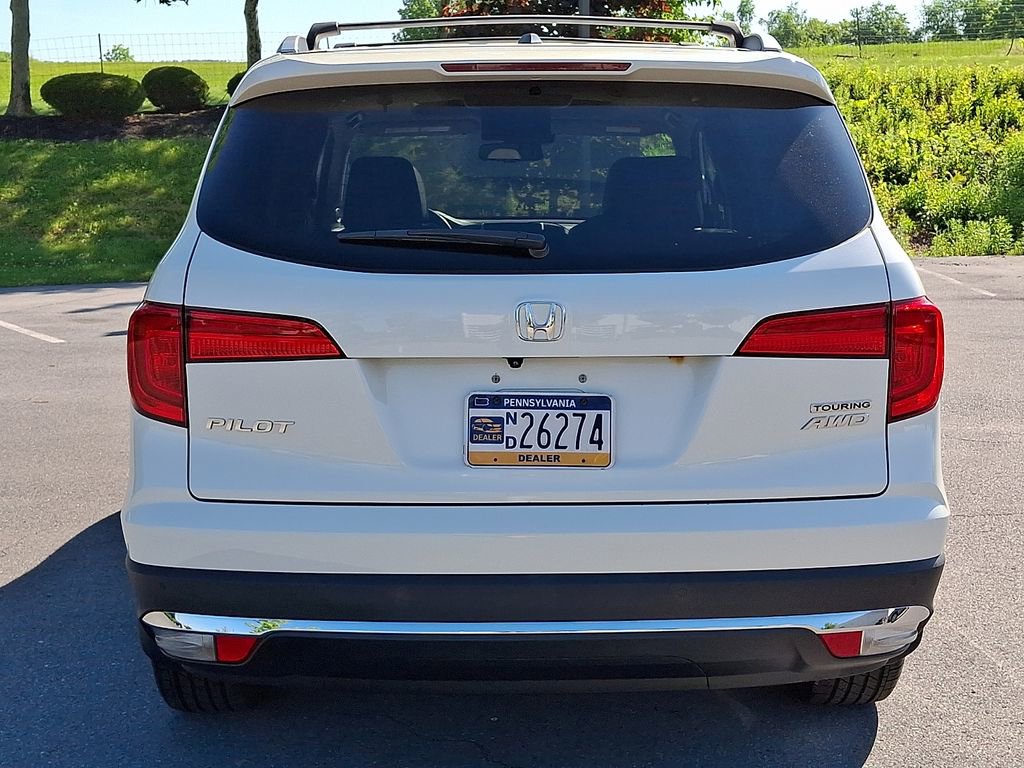 Used 2017 Honda Pilot Touring image 8