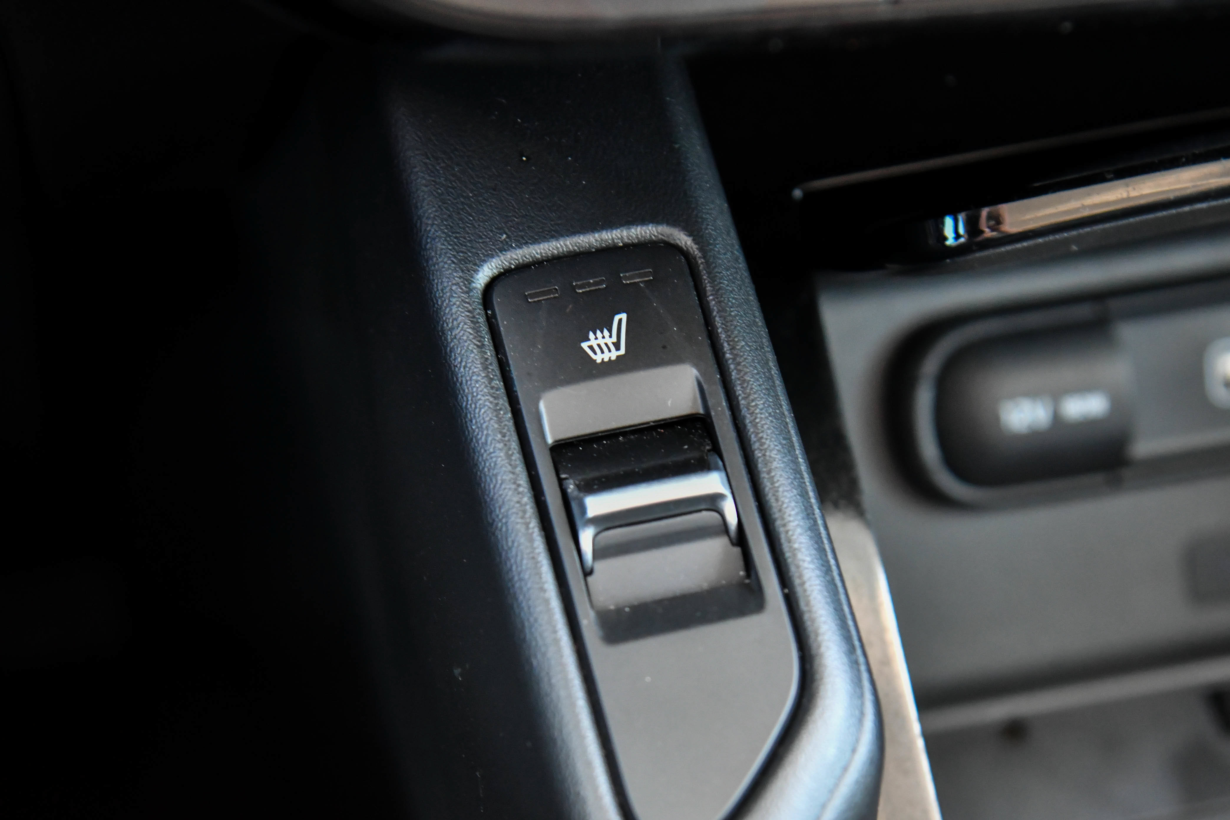 Used 2022 Kia Telluride S FWD image 27