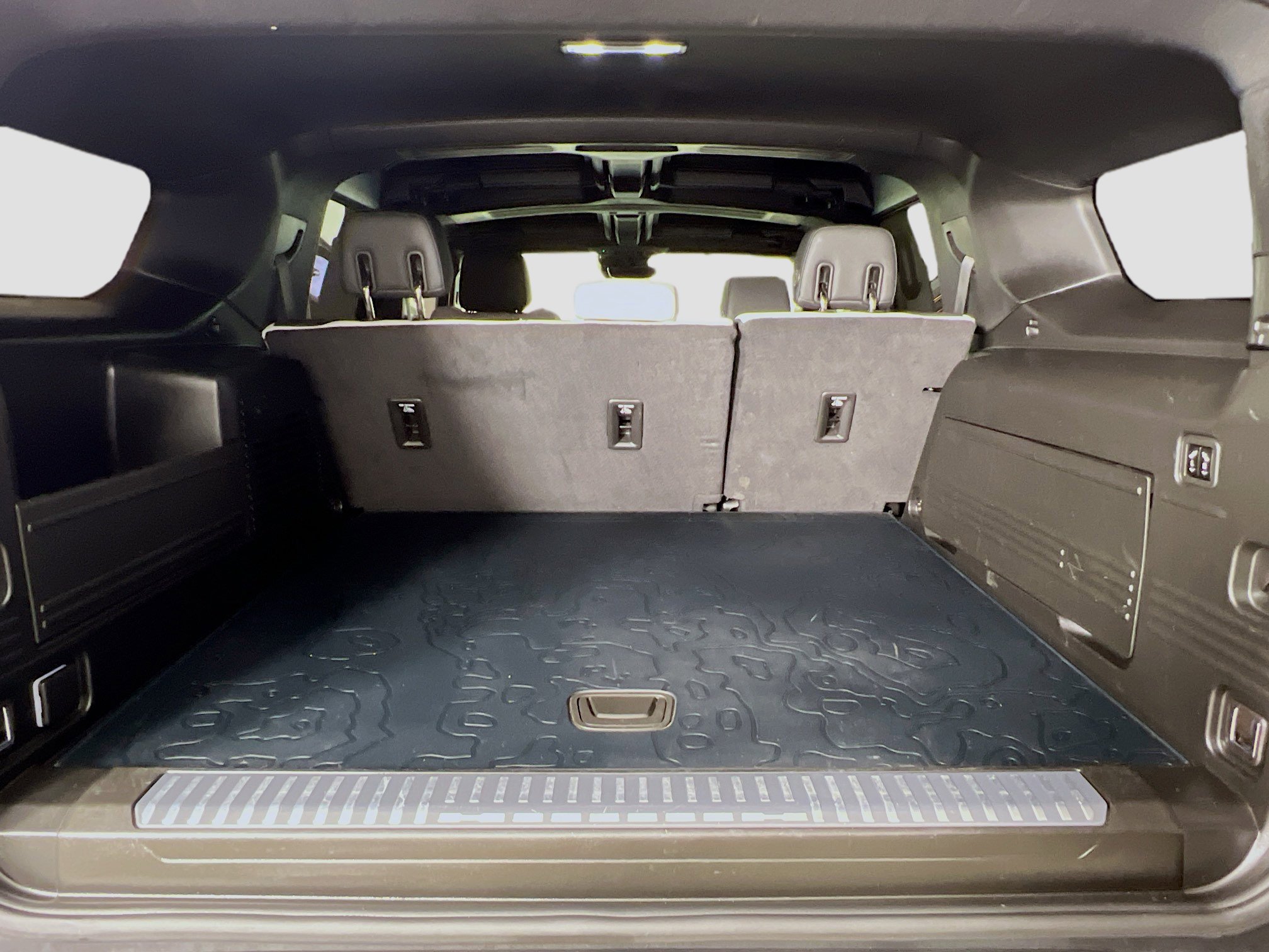 Used 2024 GMC Hummer EV 2X w/ LPO, Sport Package image 28