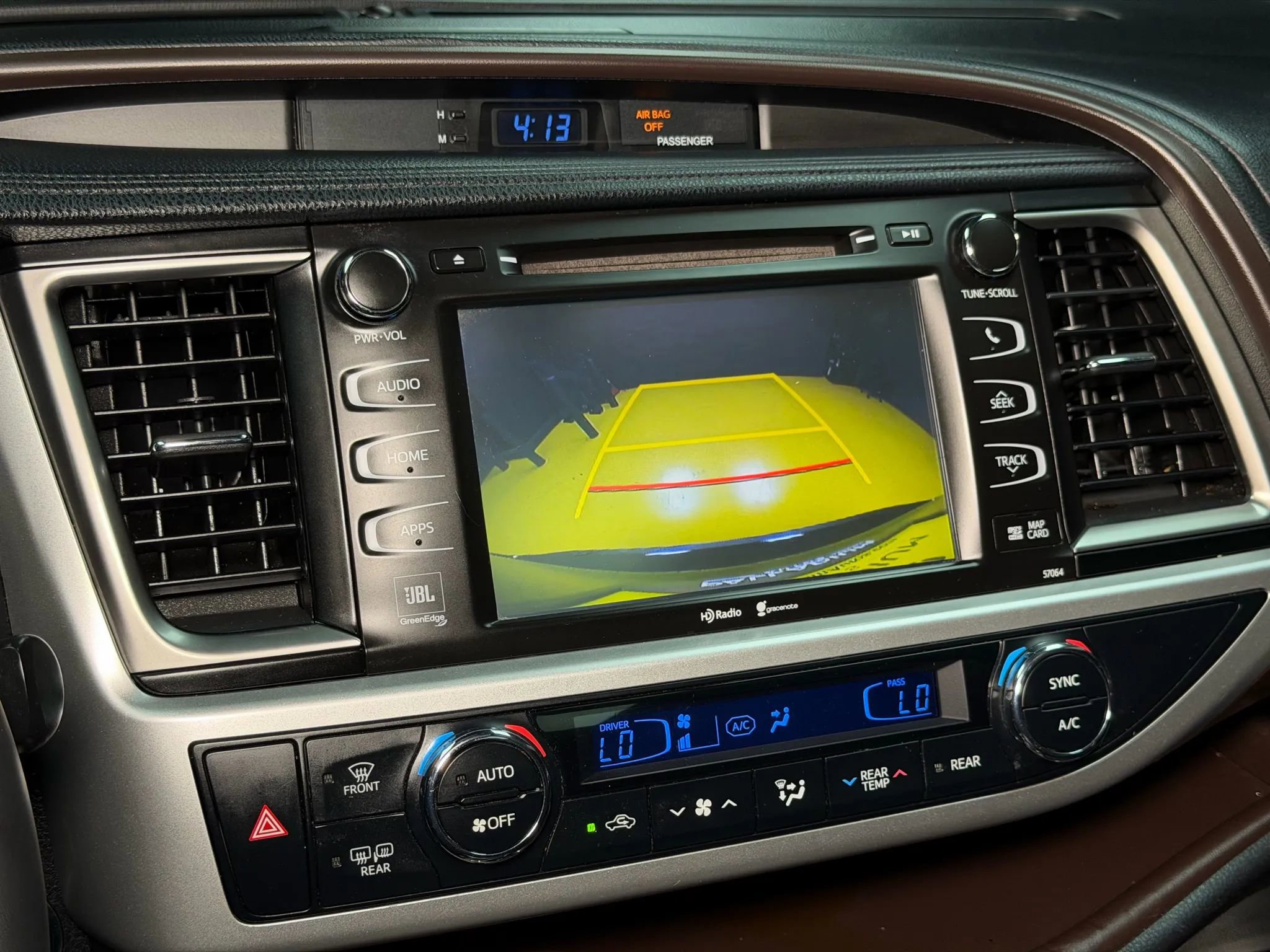 Used 2015 Toyota Highlander Limited Platinum image 47