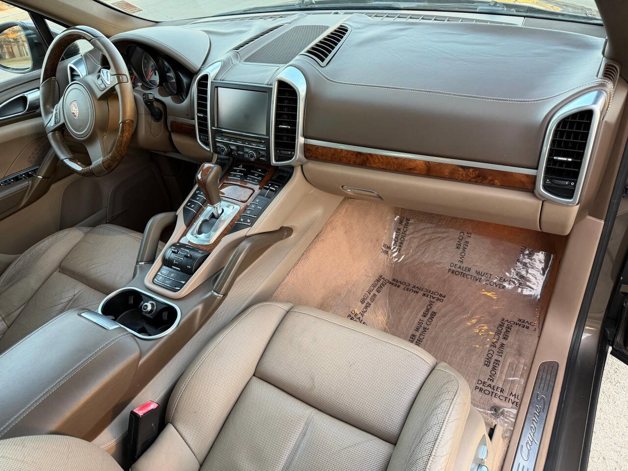 Used 2011 Porsche Cayenne S AWD/4WD image 15