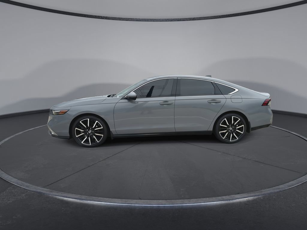 Used 2023 Honda Accord Touring image 5