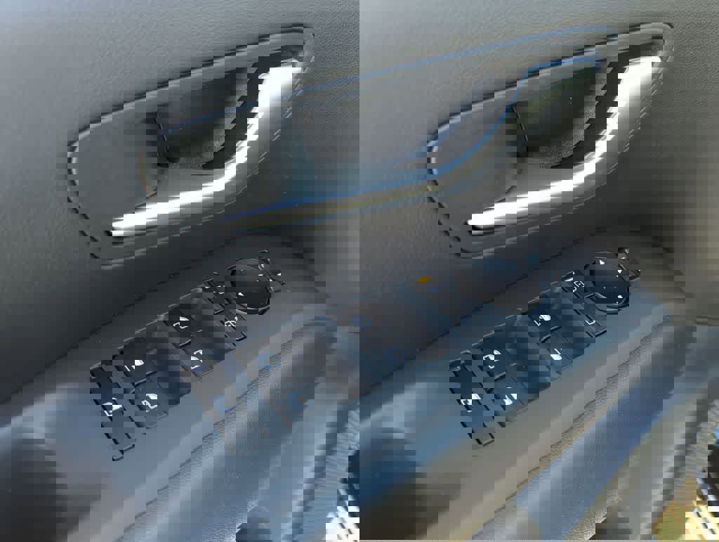 New 2026 Hyundai Tucson SE image 17