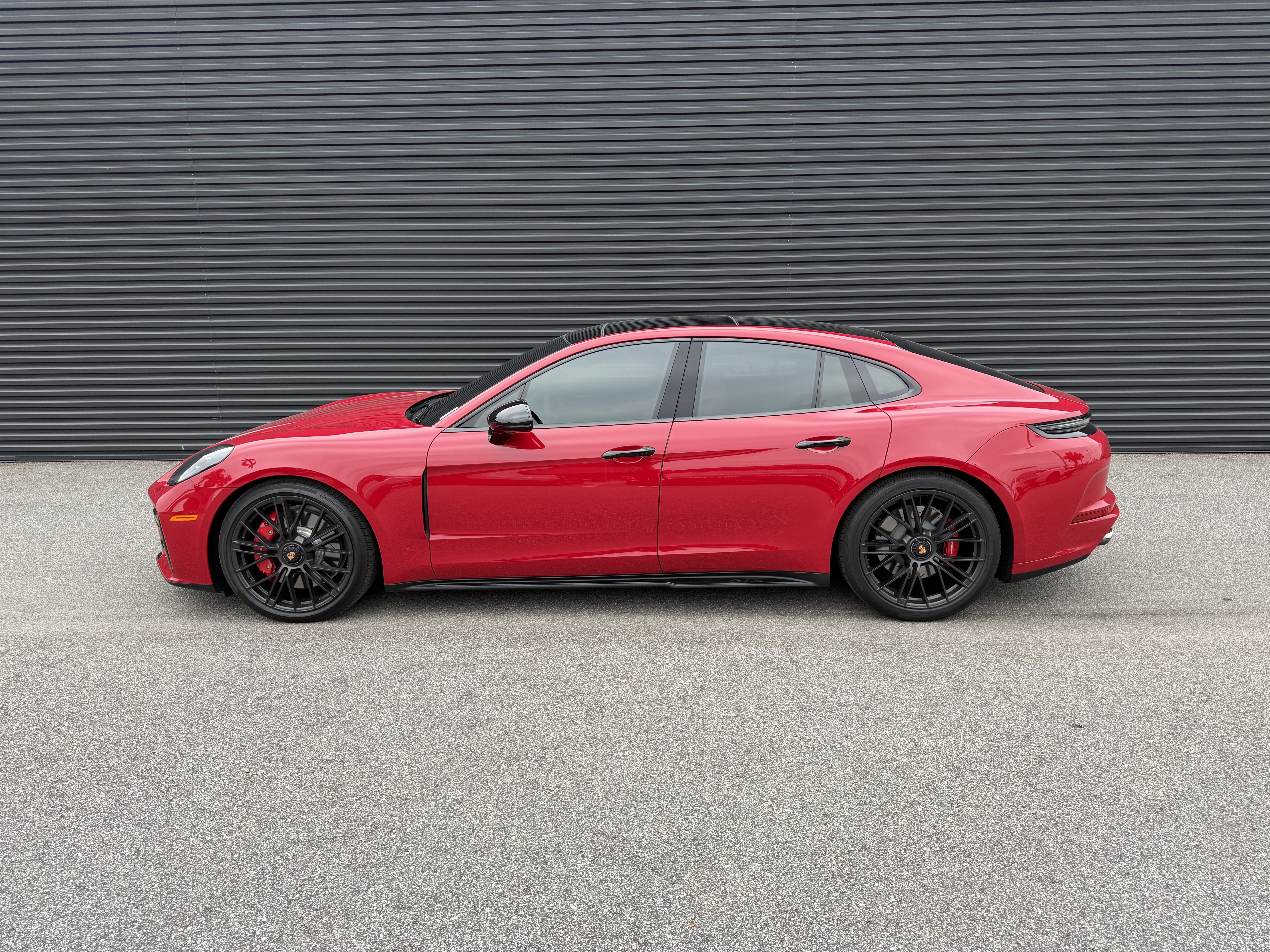 Certified 2026 Porsche Panamera GTS image 2