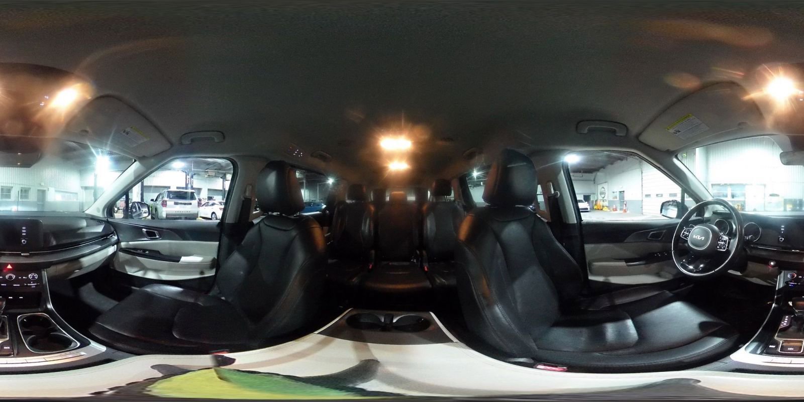 Used 2023 Kia Carnival LX image 42