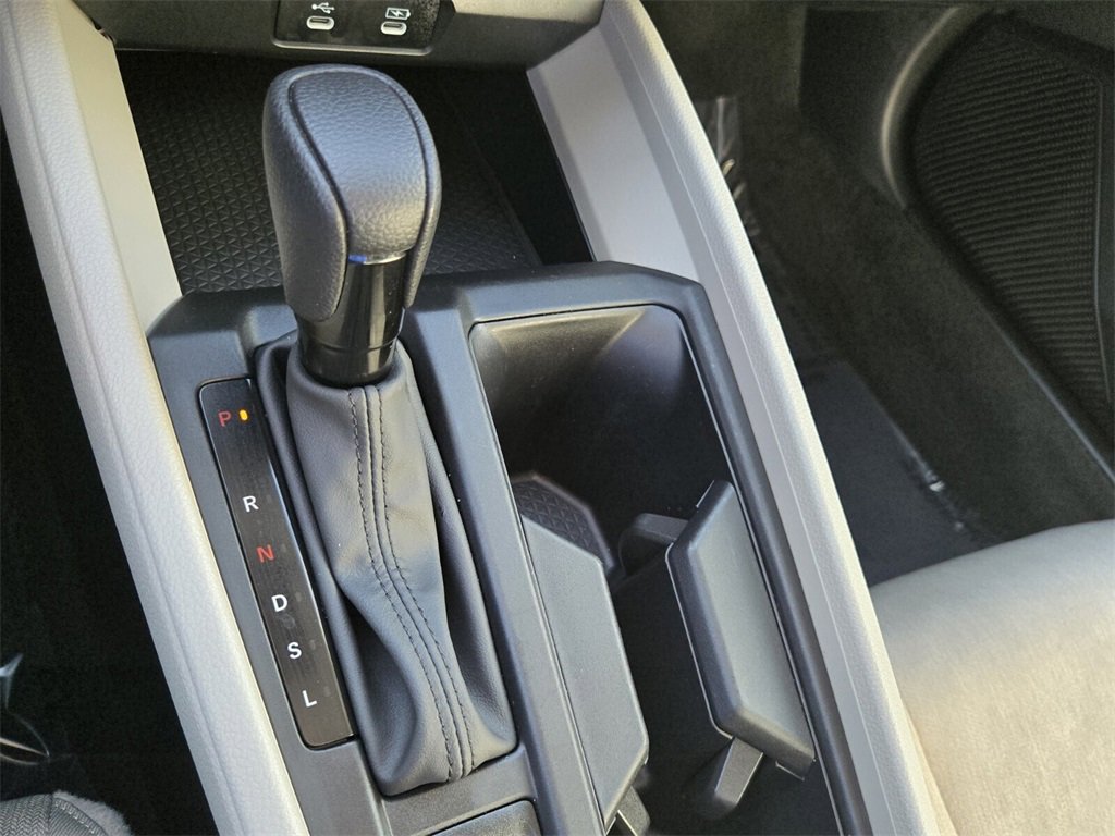 Certified 2025 Honda Accord SE image 19