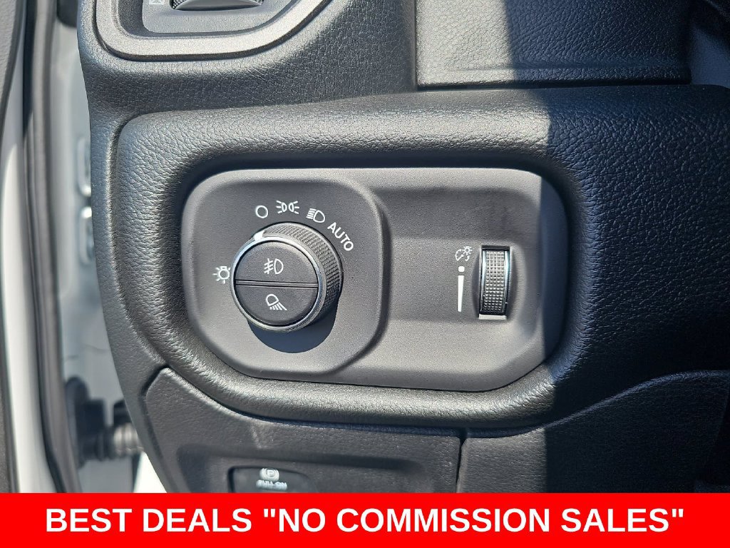 New 2027 RAM 1500 Express AWD/4WD image 25