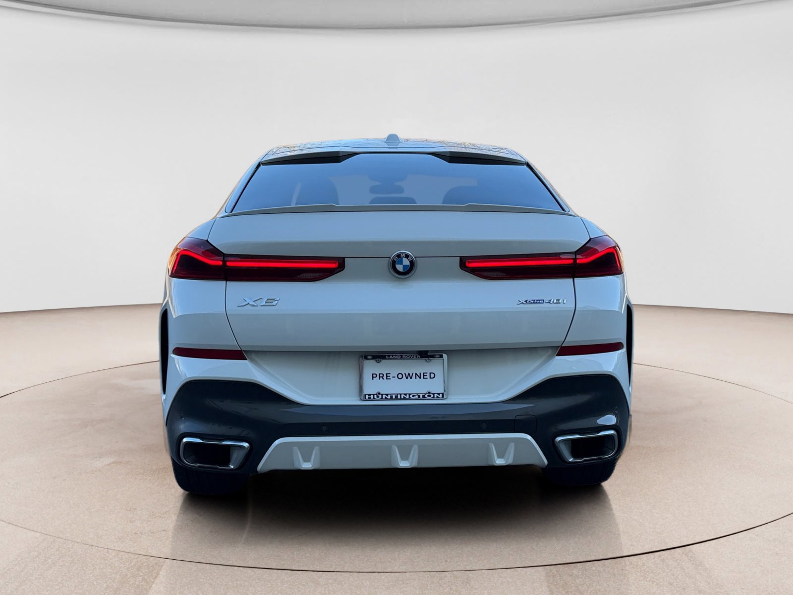 Used 2024 BMW X6 xDrive40i image 4