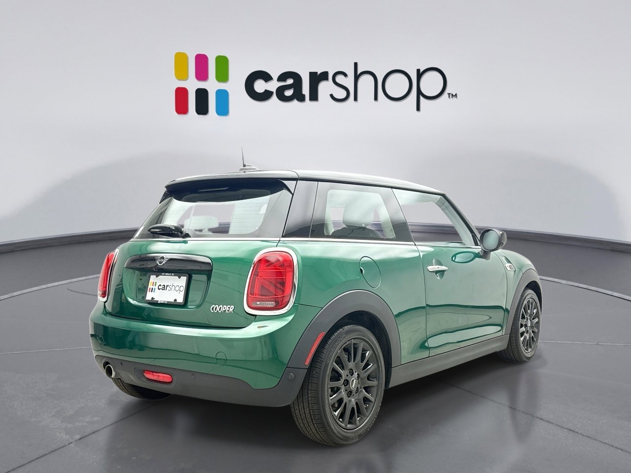 Used 2020 MINI Cooper 2-Door Hardtop image 5