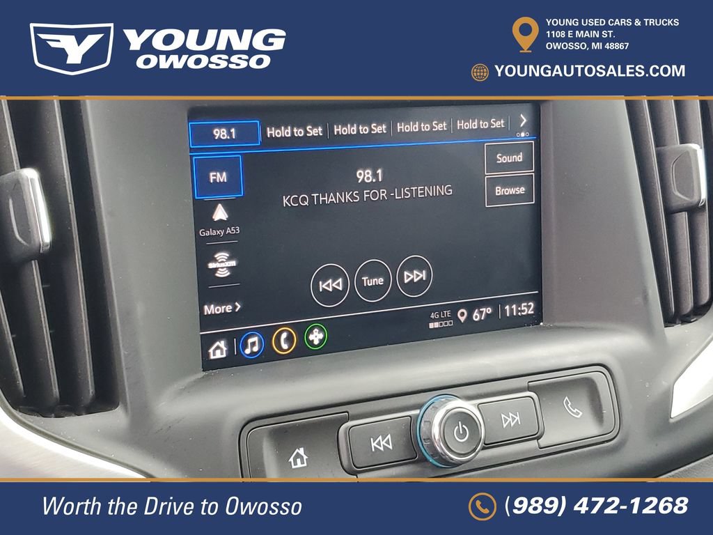 Used 2024 GMC Terrain SLE w/ Driver Convenience Package FWD image 17