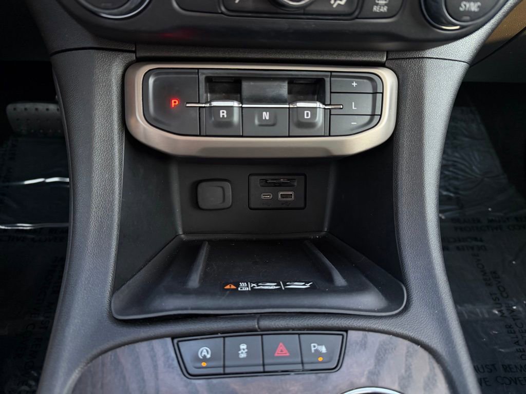 Used 2020 GMC Acadia Denali w/ Trailering Package image 21