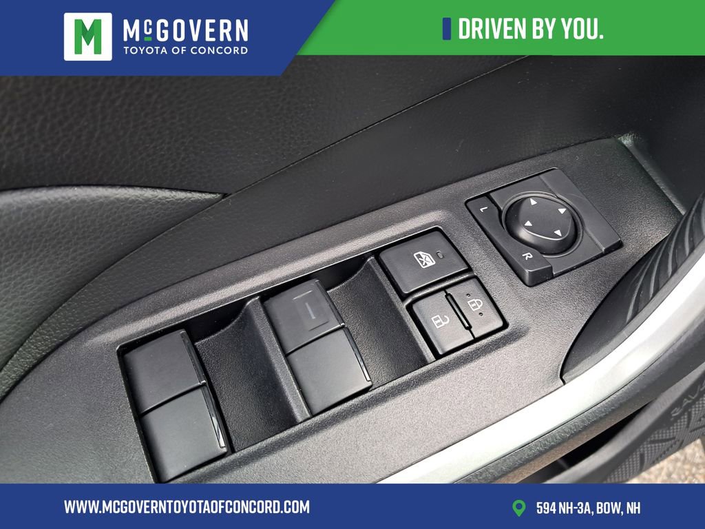 Used 2025 Toyota RAV4 LE image 17