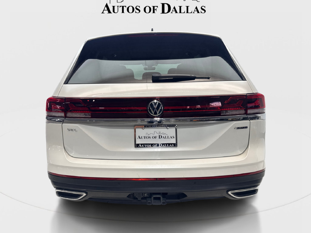Used 2025 Volkswagen Atlas SEL AWD/4WD image 8