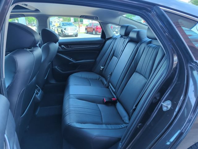 Used 2018 Honda Accord EX-L image 23