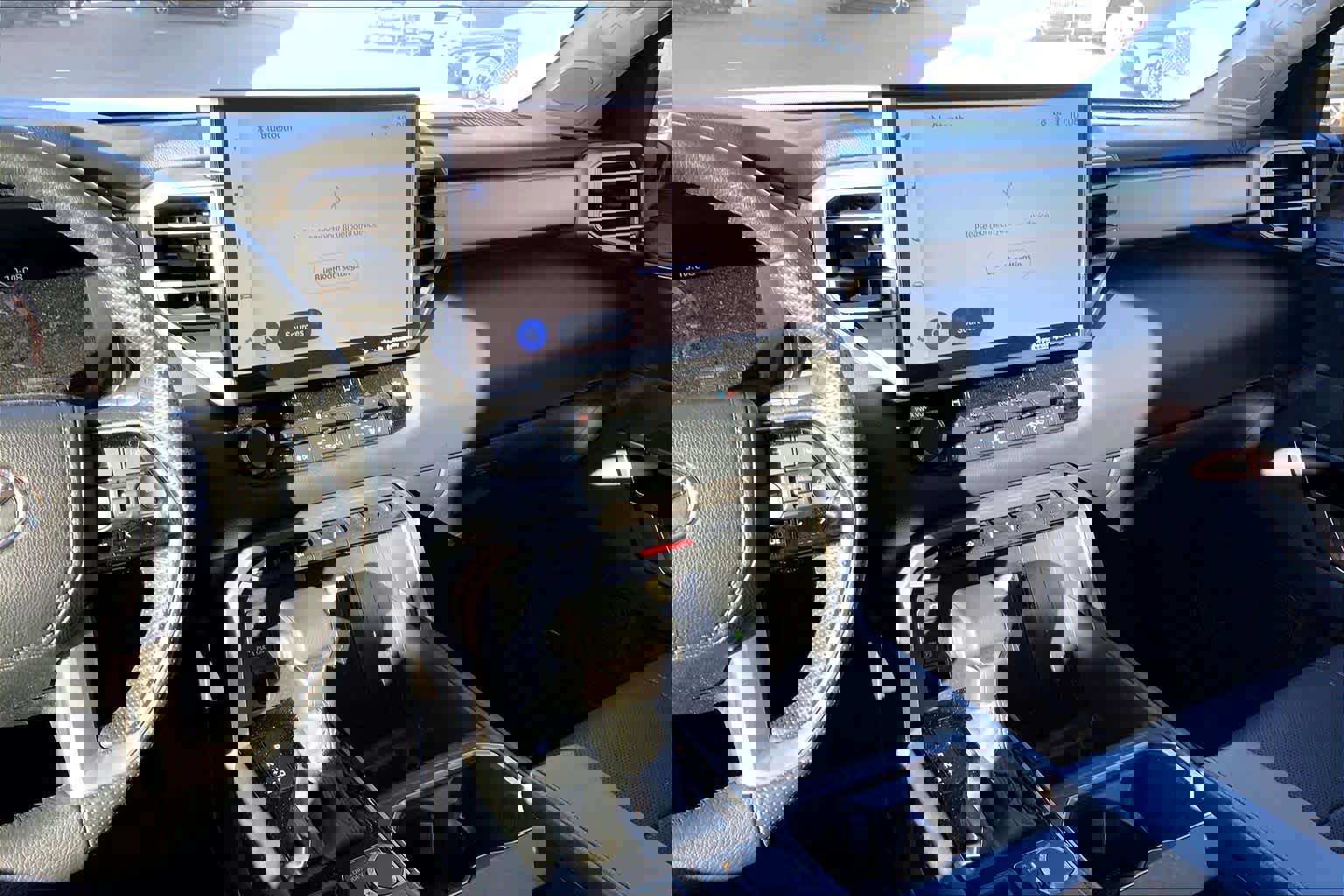 Used 2024 Toyota Tundra Limited image 6