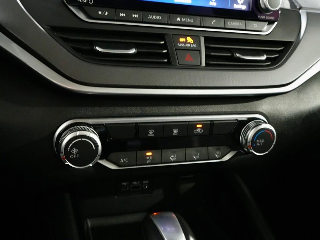 Used 2023 Nissan Altima 2.5 SR image 19