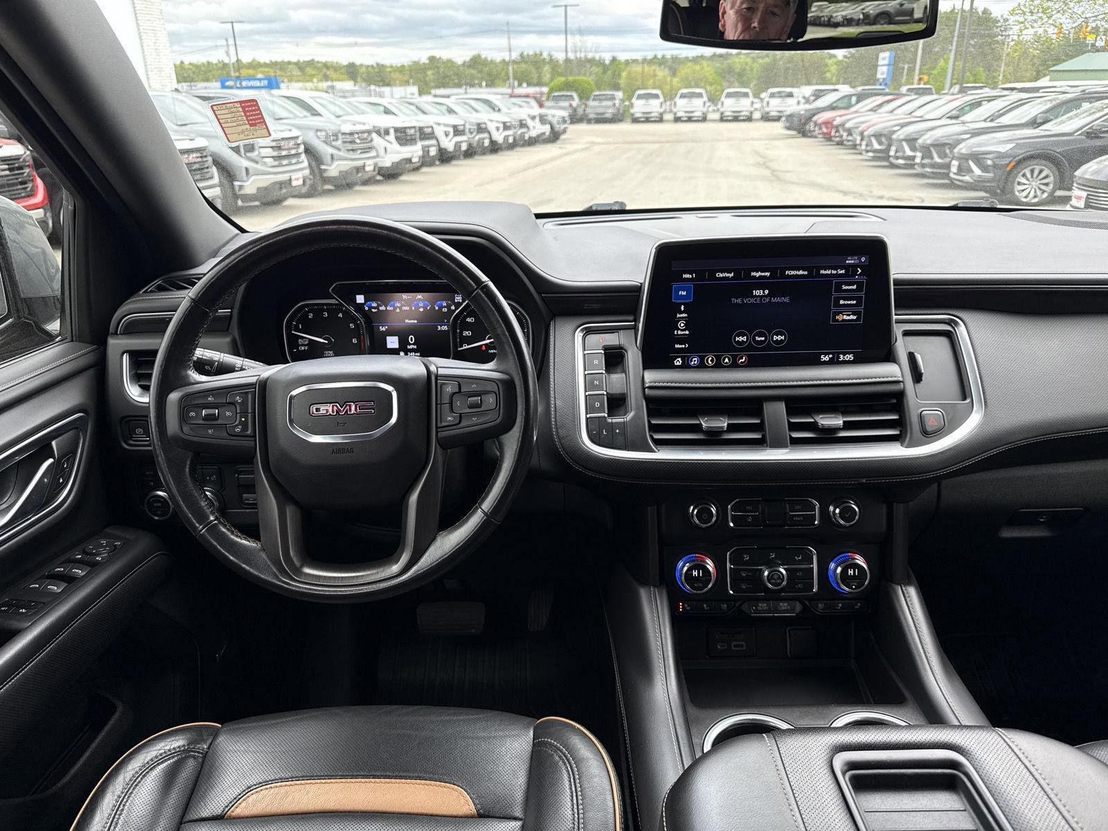 Used 2021 GMC Yukon XL AT4 w/ AT4 Premium Plus Package image 17