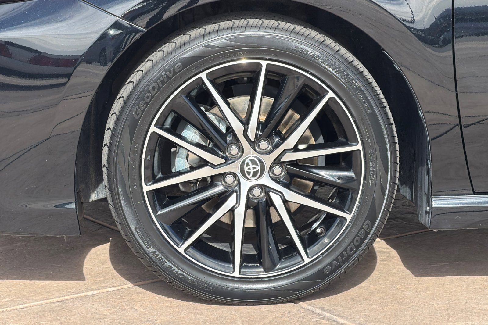 Certified 2023 Toyota Camry SE image 32