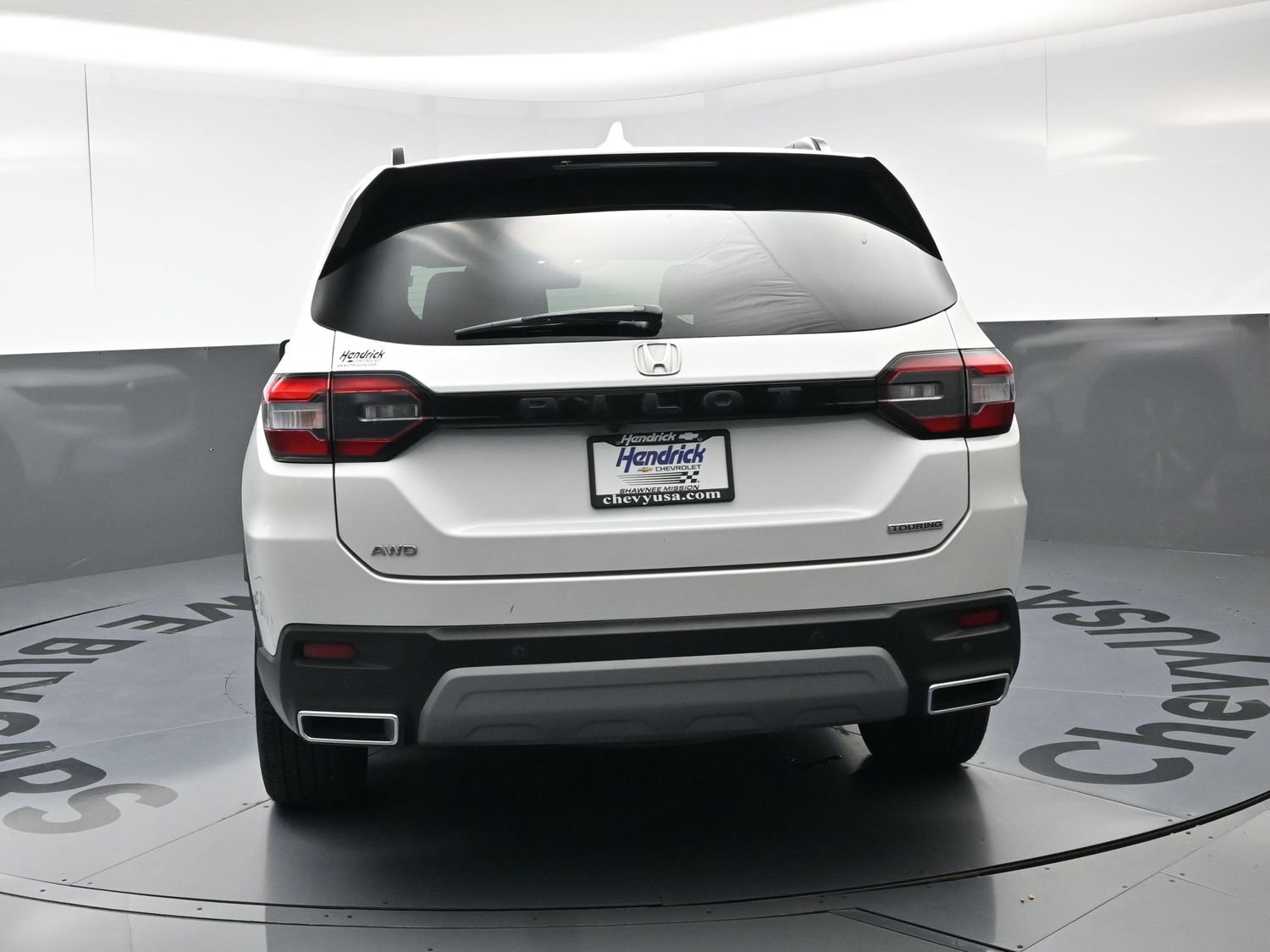 Used 2023 Honda Pilot Touring image 8