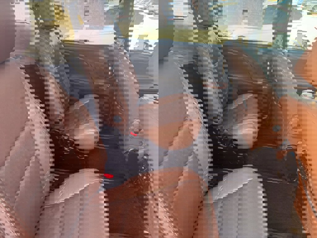 Used 2017 Toyota Sienna Limited Premium image 27