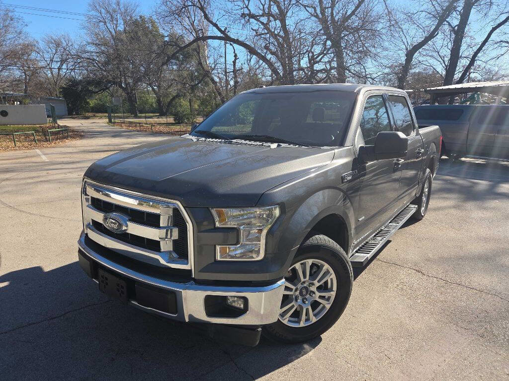 Used 2017 Ford F150 XLT image 1
