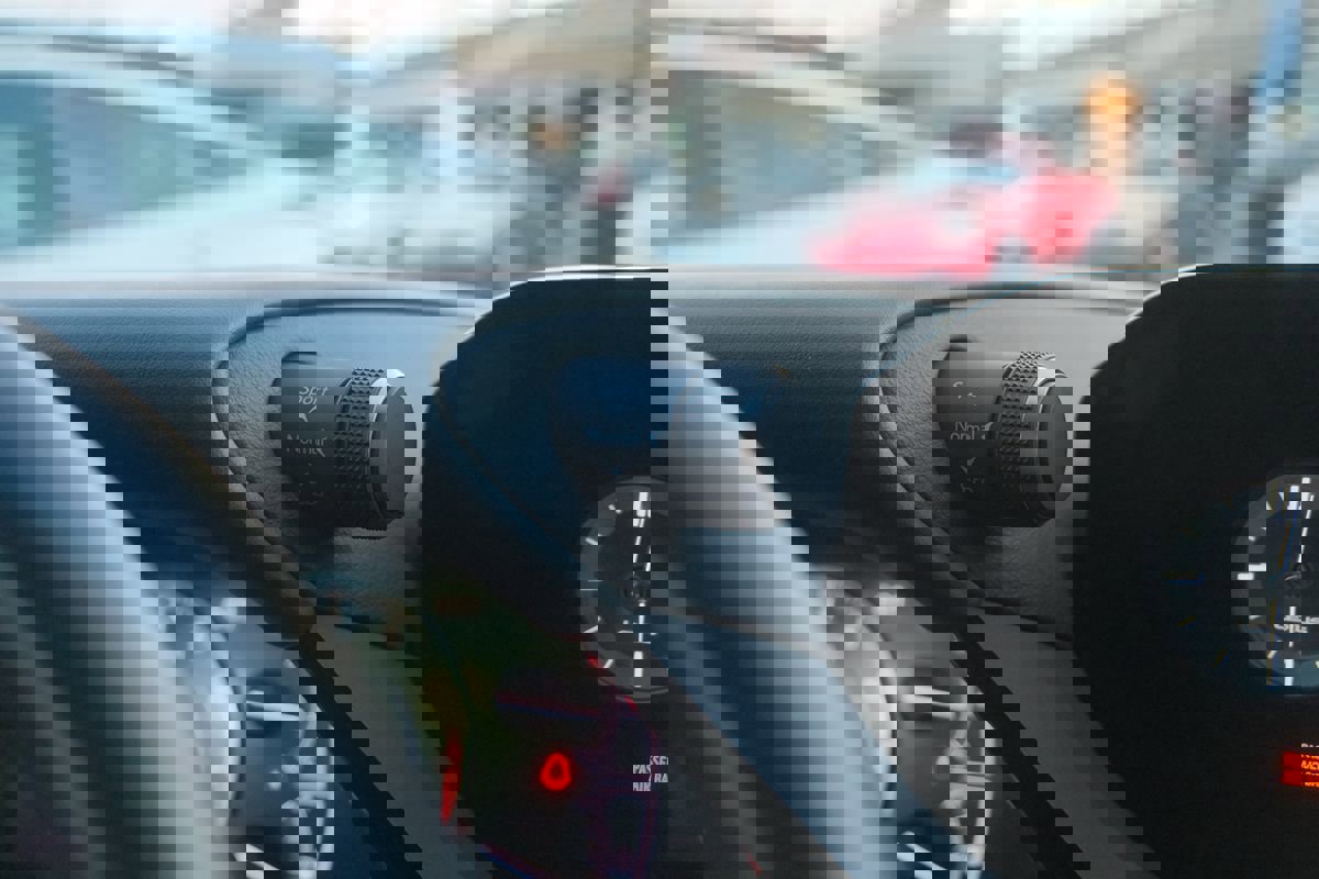 Used 2023 Lexus ES 350 image 18