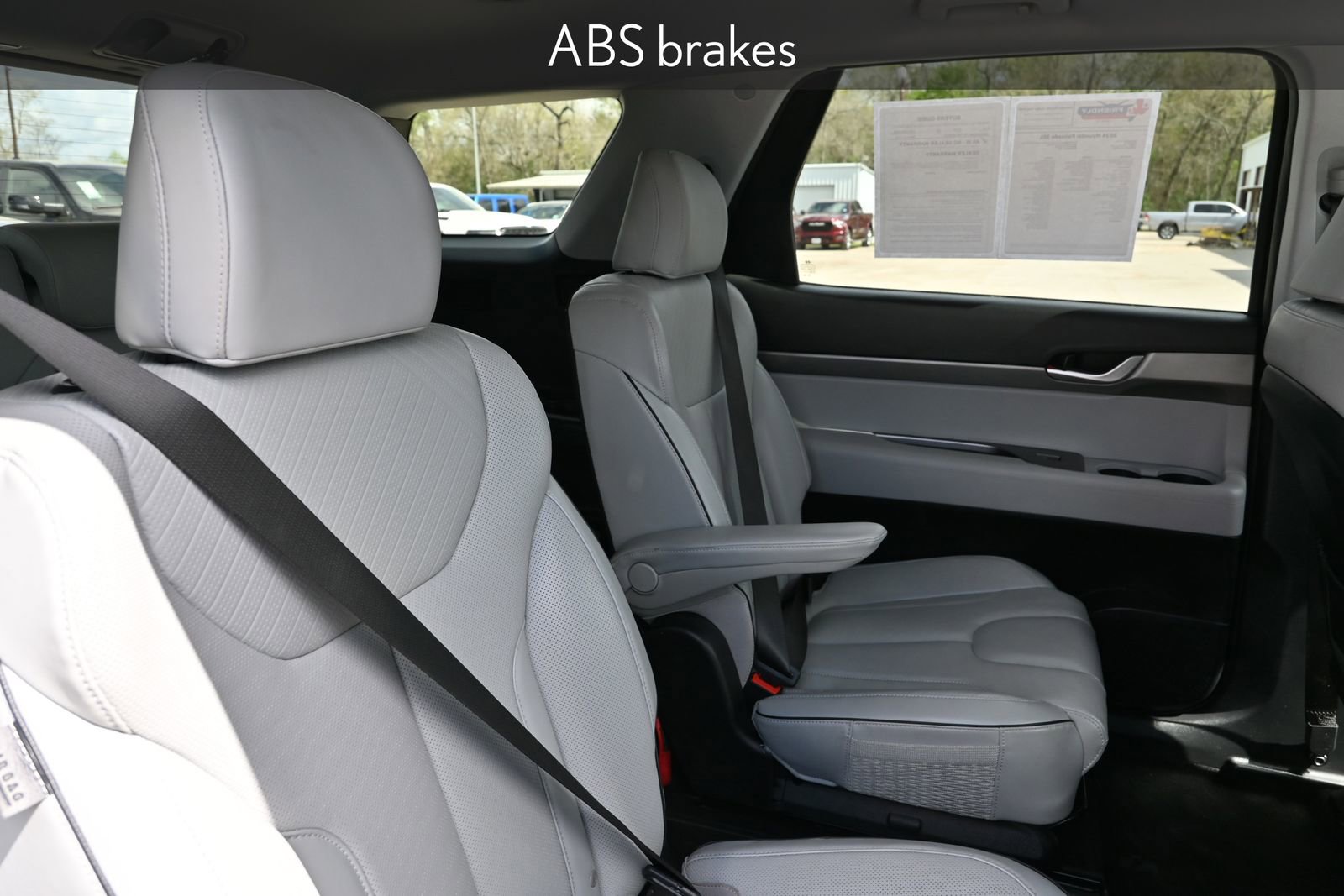 Used 2024 Hyundai Palisade SEL image 29