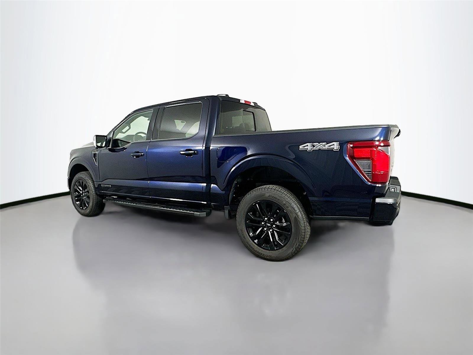 Used 2025 Ford F150 XLT w/ Equipment Group 302A MID AWD/4WD image 5
