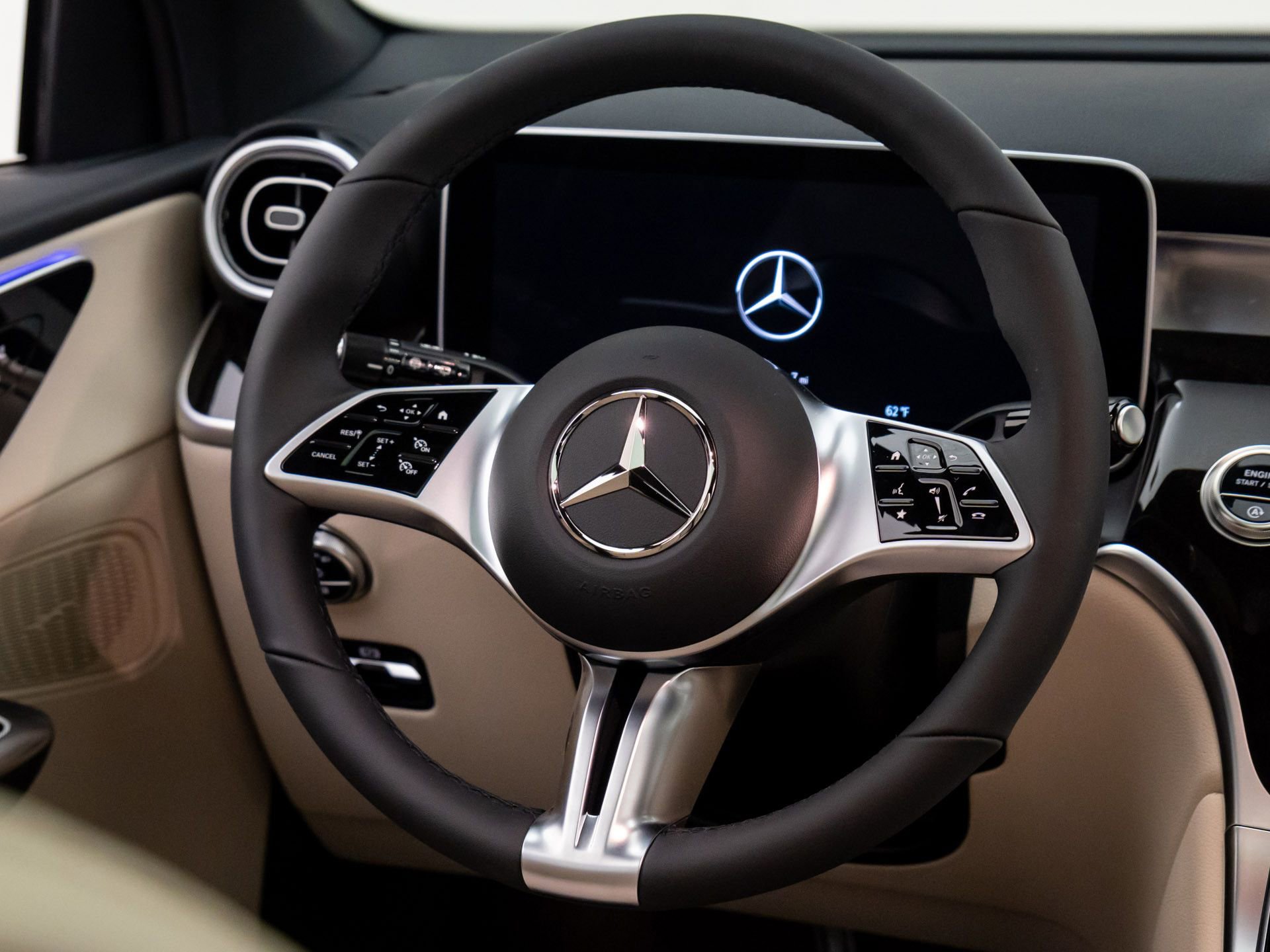 New 2026 Mercedes-Benz GLC 300 4MATIC image 12