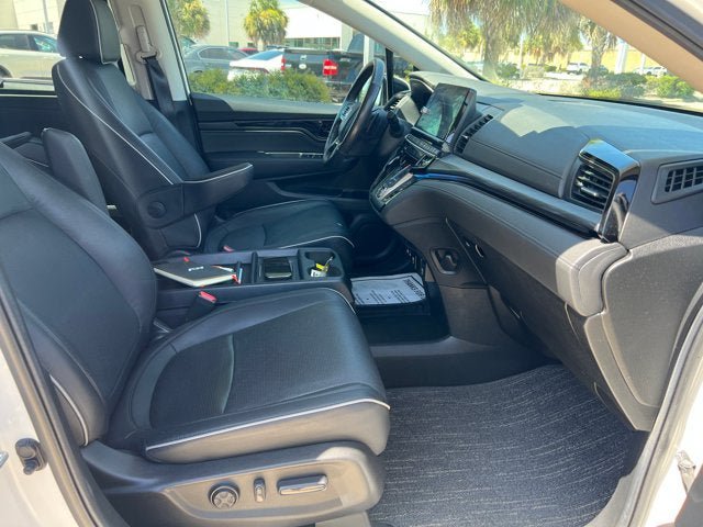 Certified 2025 Honda Odyssey Elite image 19