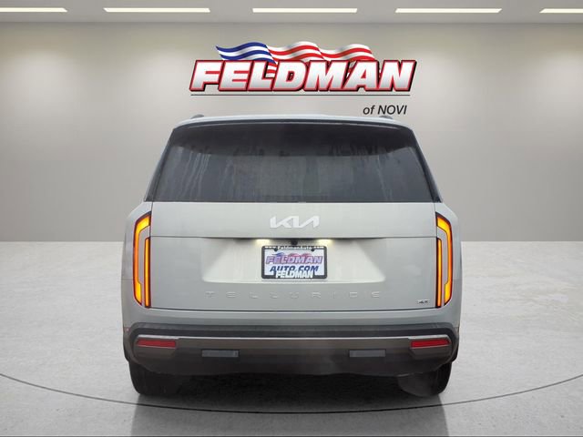 New 2027 Kia Telluride S image 4