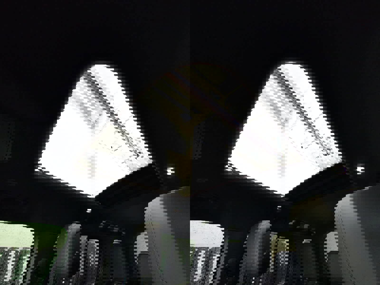 Used 2022 Land Rover Defender 110 X-Dynamic HSE image 26