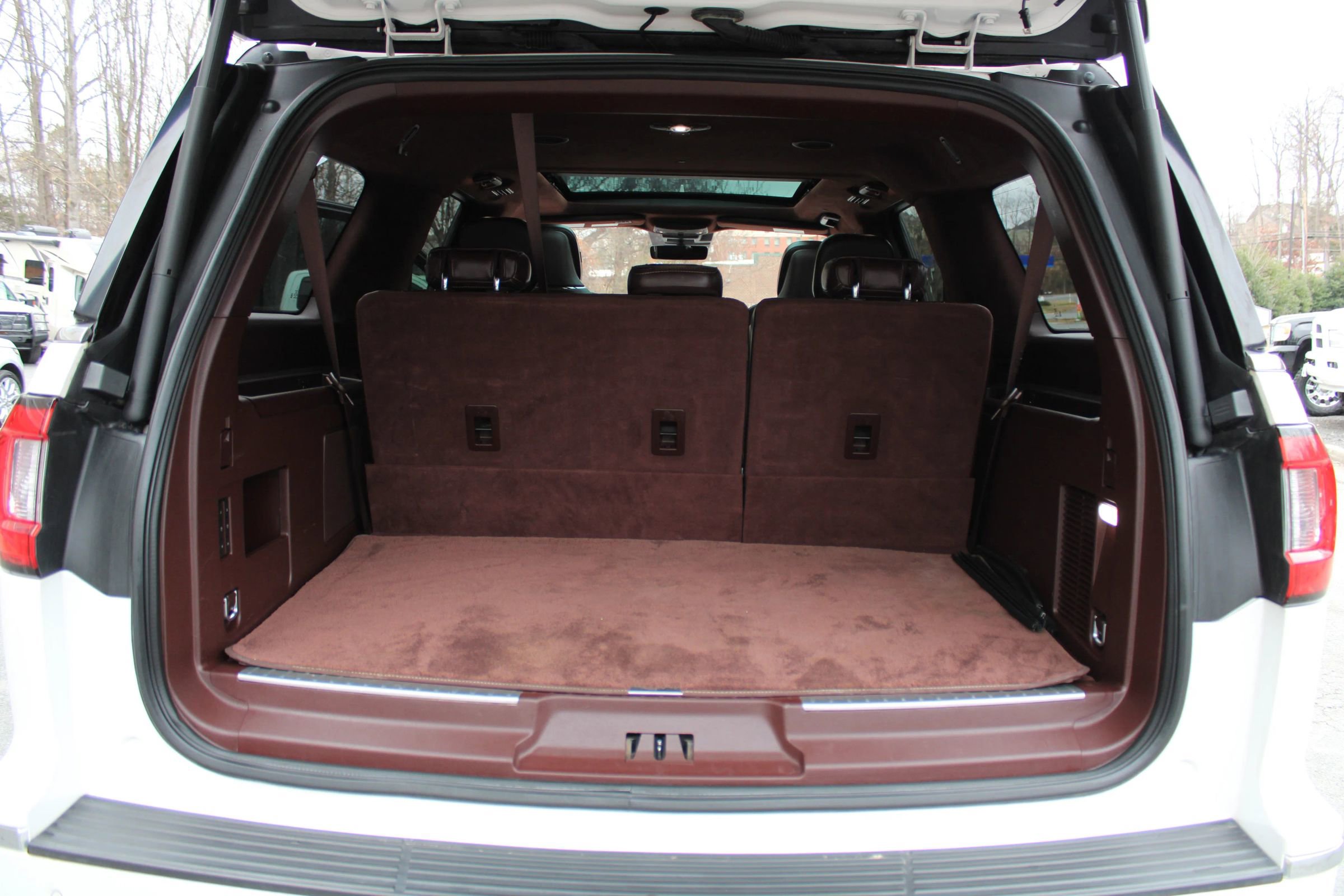 Used 2018 Lincoln Navigator L Black Label w/ Cargo Package image 40