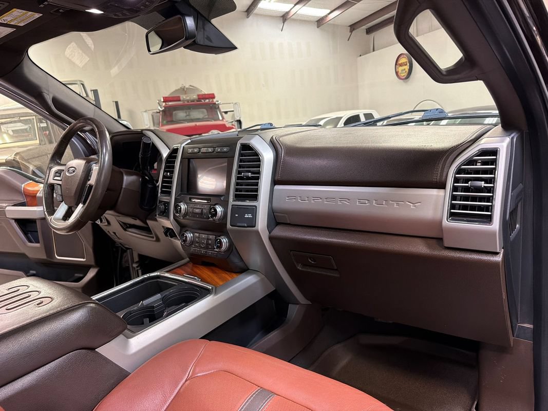 Used 2019 Ford F250 King Ranch w/ King Ranch Ultimate Package AWD/4WD image 37