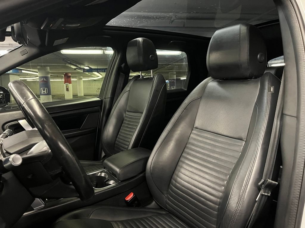 Used 2020 Land Rover Discovery Sport SE AWD/4WD image 19