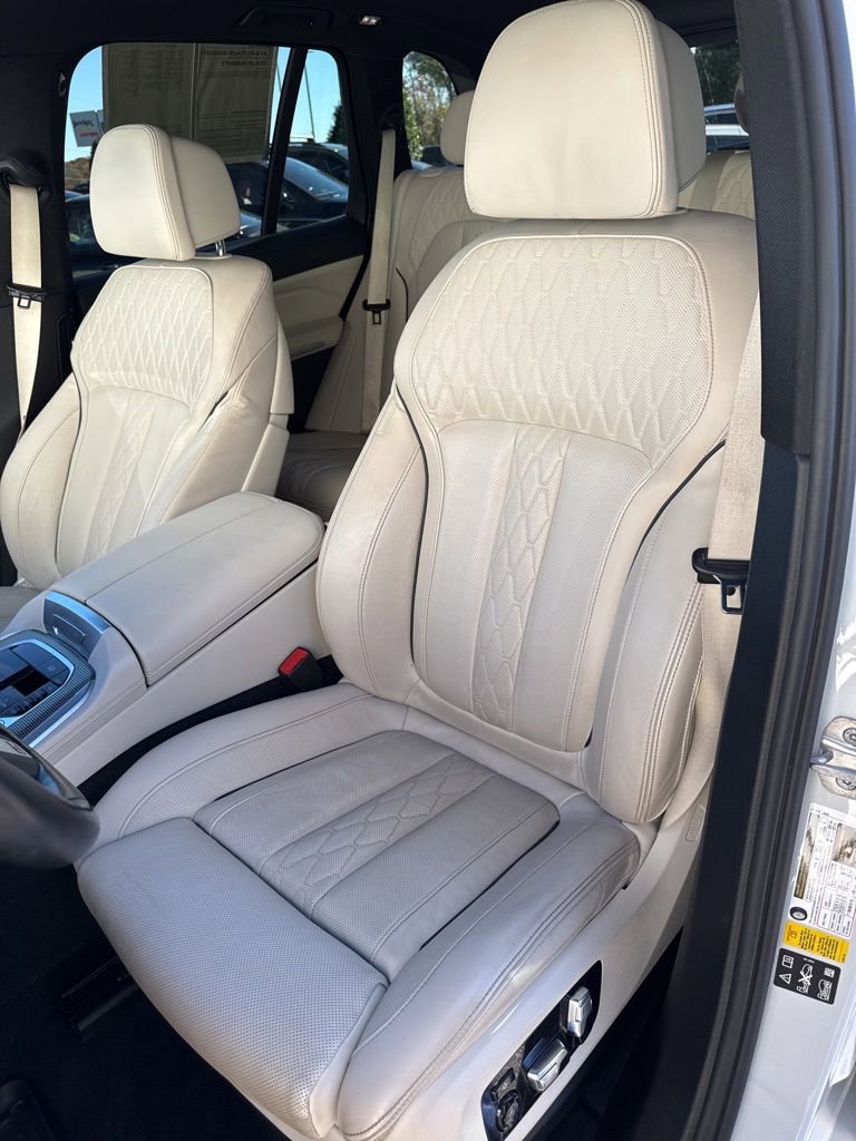 Used 2023 BMW X5 M50i image 40
