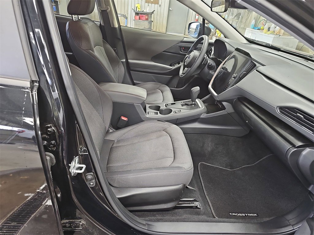 Used 2024 Subaru Crosstrek 2.0i Premium image 10