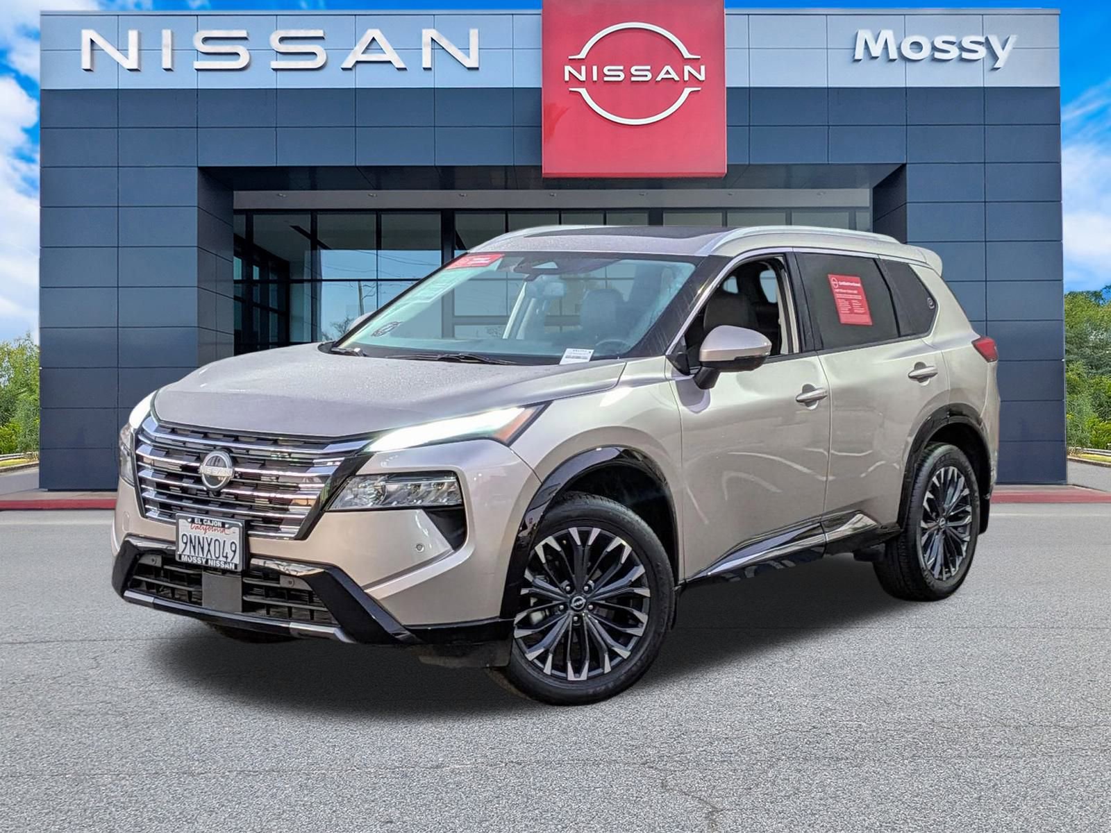 Certified 2024 Nissan Rogue Platinum w/ Platinum Premium Package