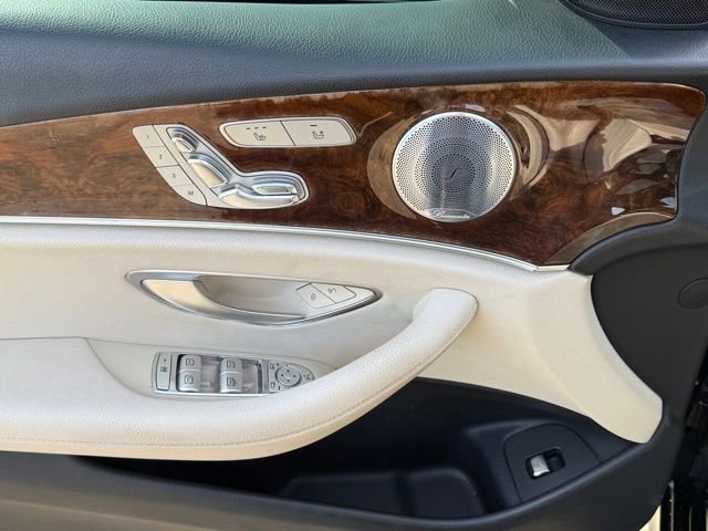 Used 2017 Mercedes-Benz E 300 4MATIC image 15