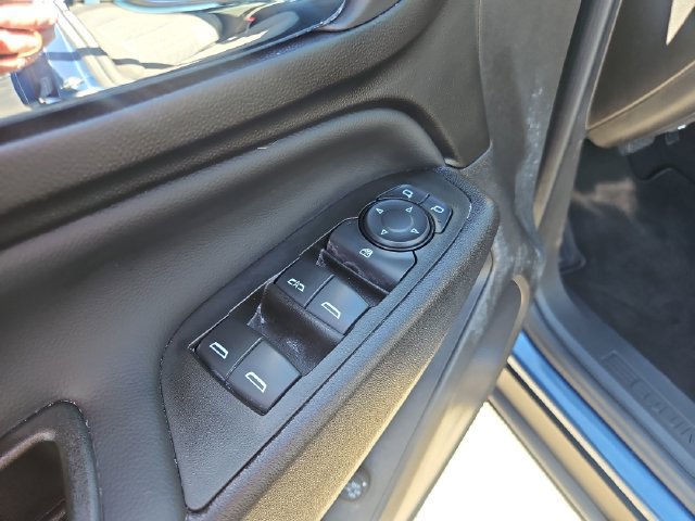 Used 2024 Chevrolet Equinox LT FWD image 11