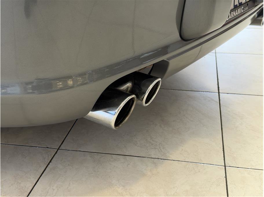 Used 2005 Porsche 911 Carrera S image 30