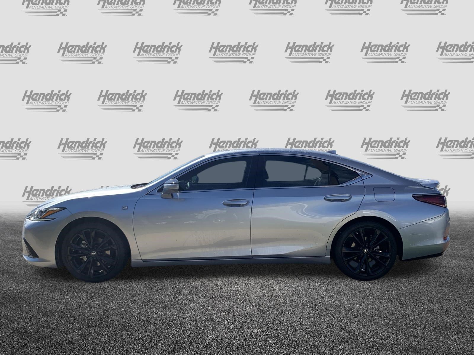 Certified 2023 Lexus ES 350 F Sport w/ Accessory Package (Z2) image 7